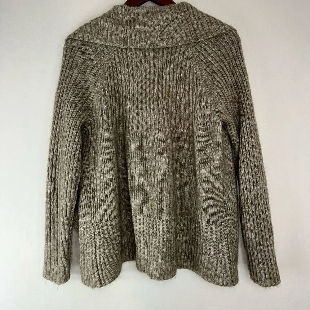 Chico’s Wool Mohair Blend‎ Tan Cardigan Sweater Womens Large Modern Cozy Casual